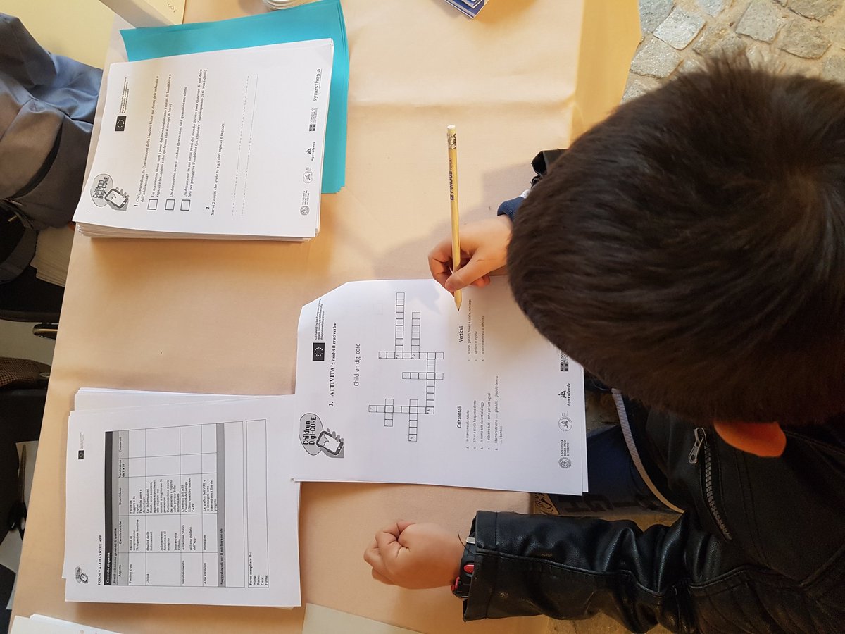 DigiCoreProject's tweet image. Bambini continuano a giocare con noi e a vincere! #childrendigicore #UNIGHTproject @unito