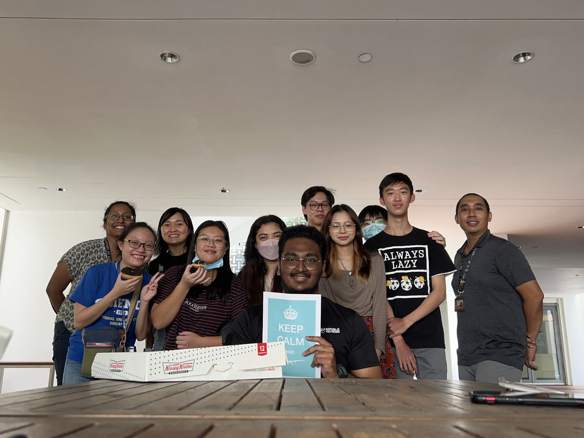 EcolAdaptLab's tweet photo. Small lab donut session to mark the end of Shyam’s internship with our lab. All the best for your FYP!
#labcrew https://t.co/iIPwIKjT9S