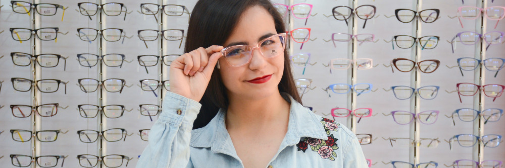 upperjames341's tweet image. Have you ever wondered what you should be asking your optometrist while at your eye exam appointment? Well, here are 3 simple questions you should touch on:

3for1glasseshamilton.com/3-questions-to…

#eyeexam #optometrist #optometry #eyehealth #important #questions #HamiltonOptometry #Glasses