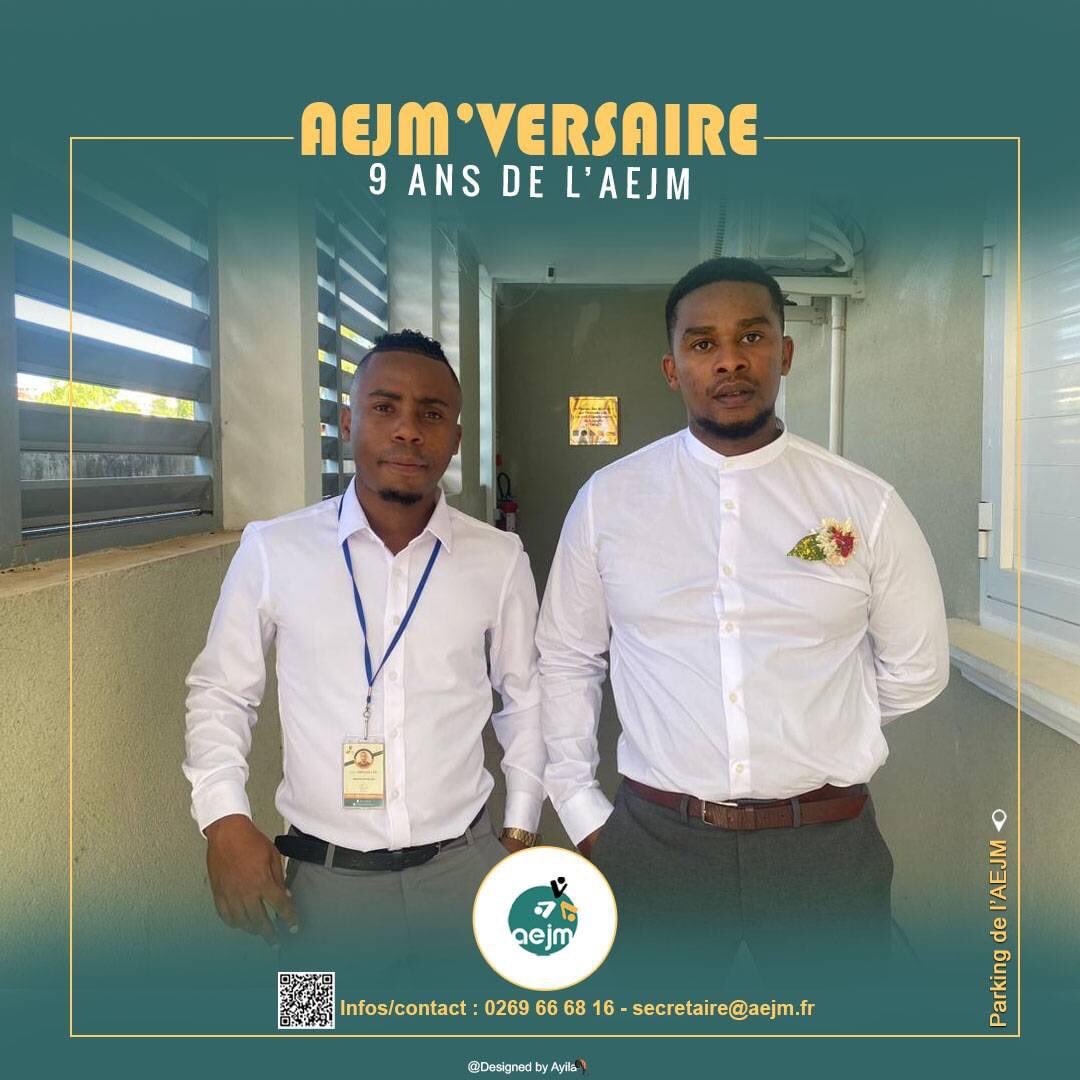 AEJM2013's tweet photo. [AEJM'VERSAIRE]🔥🎉

ARRÊT SUR IMAGES 👀

Cérémonie d'anniversaire en cours🤩
    Es-tu parmi les invités ?? Oui fais le nous savoir, sinon qu'attend tu pour nous rejoindre ?? Tout est en place il ne manque plus que toi!

#AEJM 
#anniverssaire_aejm 
#jeunessemayotte https://t.co/zDCoOD8f28