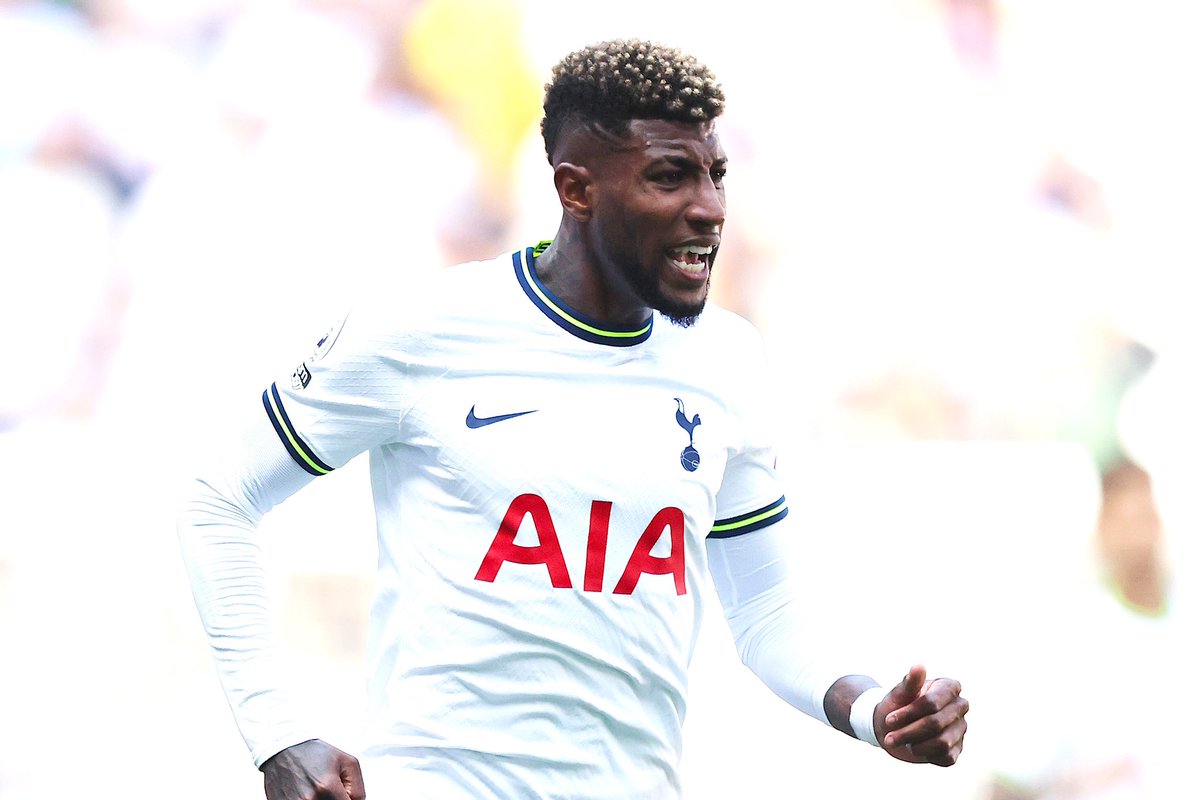 Spurs_Fra's tweet photo. Emerson Royal a acheté une chambre à oxygène, engagé un neuroscientifique et commandé des rapports pour étudier Achraf Hakimi. En tout, des dépenses à hauteur de 800 000€ afin de maximiser ses performances. 

(Tom Barclay - The Sun) https://t.co/Bj9dPqcWpW