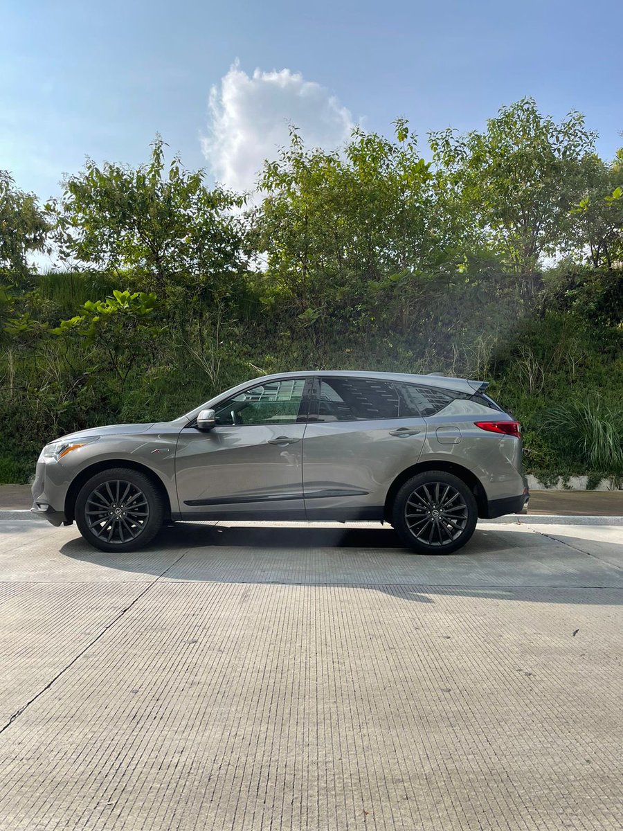 EscapeAutoMx's tweet photo. Cómoda, silenciosa, deportiva y llena de confort fue la experiencia con la @Acura_Mexico RDX A-SPEC que tuvimos recientemente. Equilibrio entre lujo y deportividad que nos enamoró y llevó a todos lados con su 2.0 L Turbo 261 HP y 280 lb/ft 
$1,109,900 mxn 

¿Les gusta? 
@EveFaure https://t.co/ngZsAej9TE