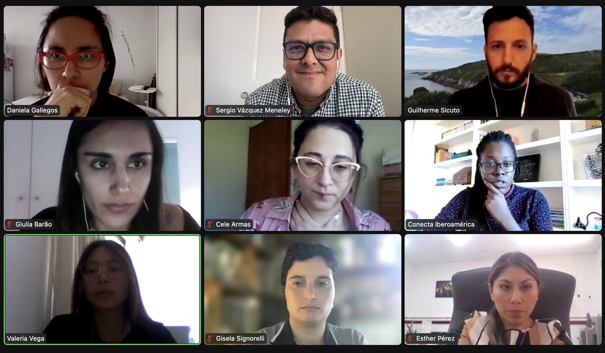 SerchMeneley's tweet photo. Trabajando con colegas iberoamericanas en temas de soft skills :) :) :)  #ConectaIberoamérica @RedCarolinaMx @Red_de_Lideres @Red_Carolina https://t.co/6bHafG95Zs