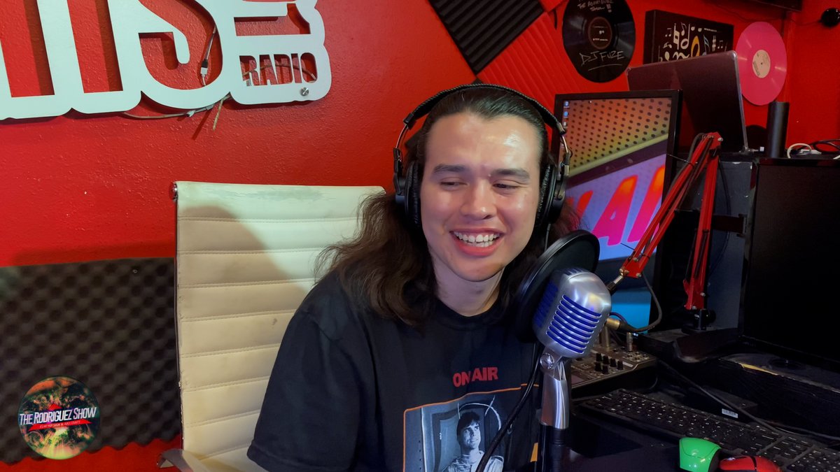 The Rodriguez Show with special guests, Noa James &amp; 60 East is here! youtube.com/playlist?list=…