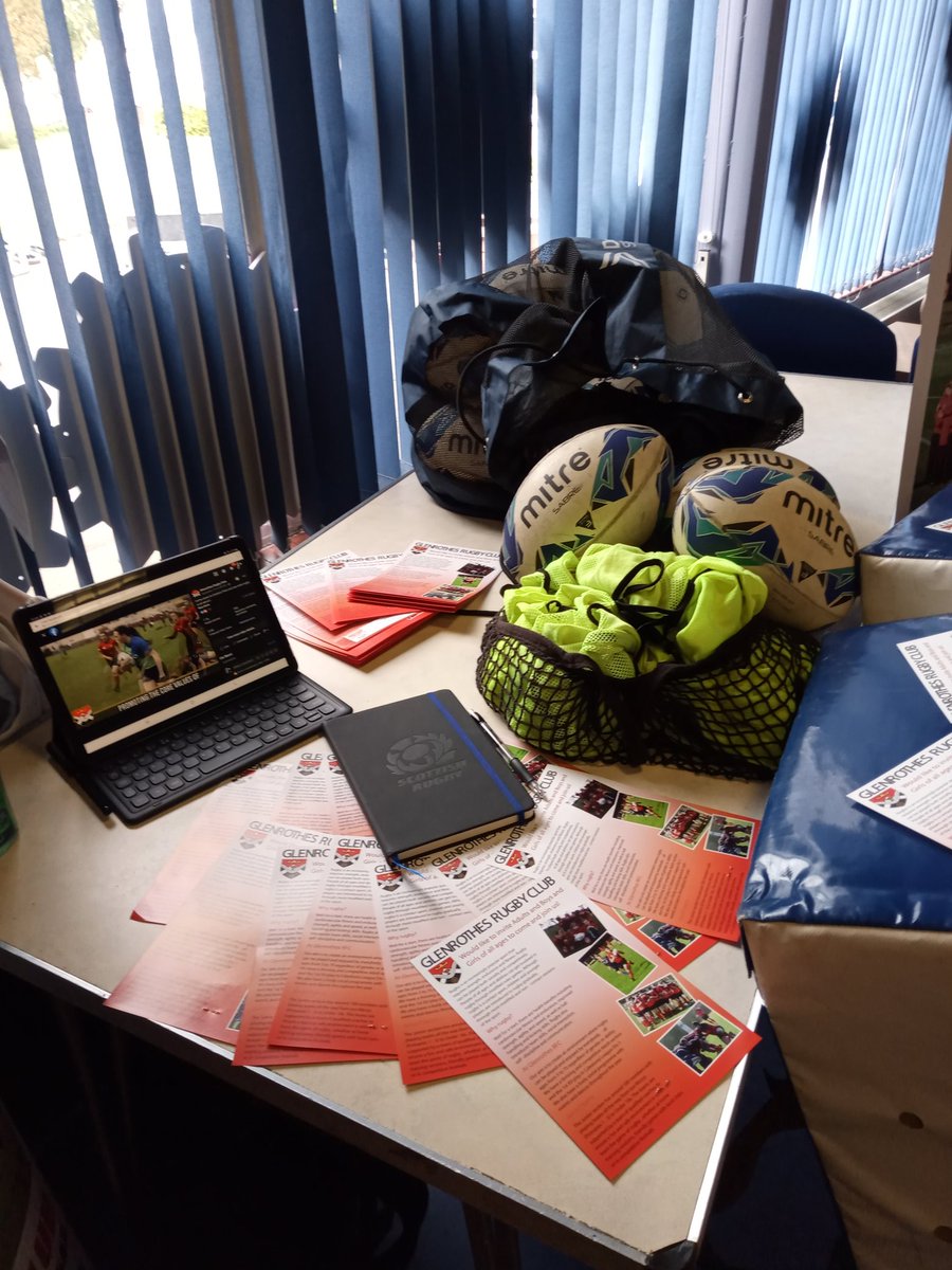 Great to be back <a href="/CarletonFife/">Carleton PS</a> supporting the sense of community at their Parent Engagement evenings. Little games, chatting &amp; sharing our fabulous video with parents/guardians &amp; potential players. Look forward to seeing some new faces at the Club. <a href="/FifeActiveSch/">Fife Active Schools</a> <a href="/scotrugbycoach/">Scottish Rugby Game Development</a>