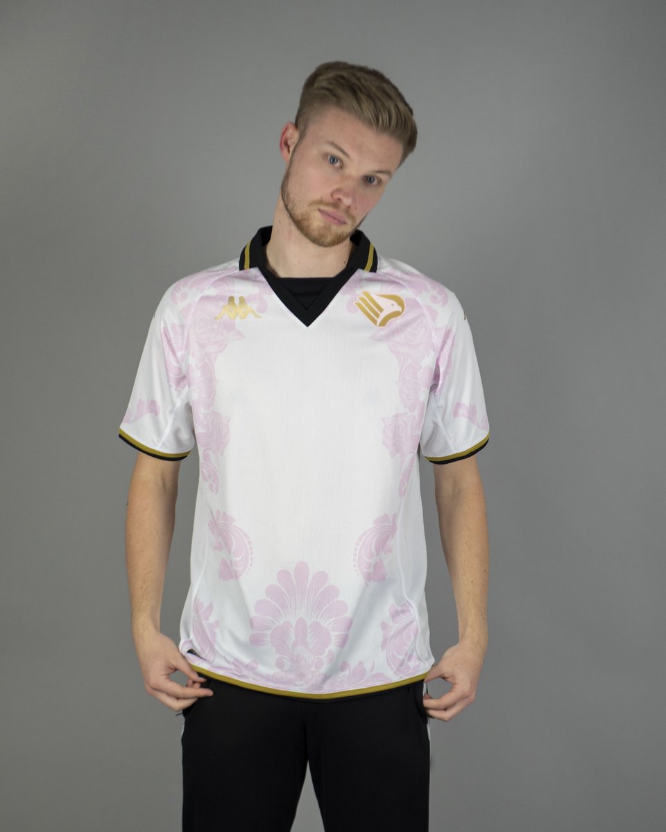 Classic Football Shirts on Twitter "Palermo 2022 Third 🇮🇹 We now have