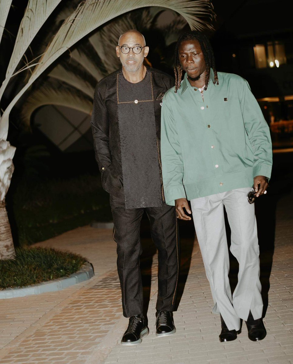 RevolvePlus's tweet photo. GRAMMY Academy Membership alumni, @stonebwoy, had a great encounter with GRAMMY CEO Harvey Mason Jr. after delivering a splendid performance at the GUBA awards in Rwanda, last night. 🇬🇭🇺🇸✨️ https://t.co/TqmJsCOLcH
