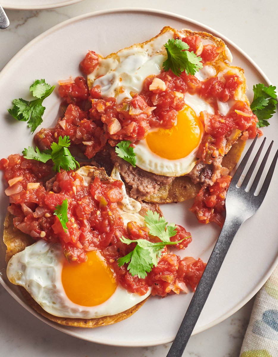 thekitchn's tweet photo. We tested and tasted recipes from all over — sweet rolls, pancakes, bacon, eggs galore, and more — to come up with our list of the best breakfast & brunch recipes we think everyone needs to try: https://t.co/jZd7vDgbQl #kitchn100 https://t.co/AgFOnyzM1P