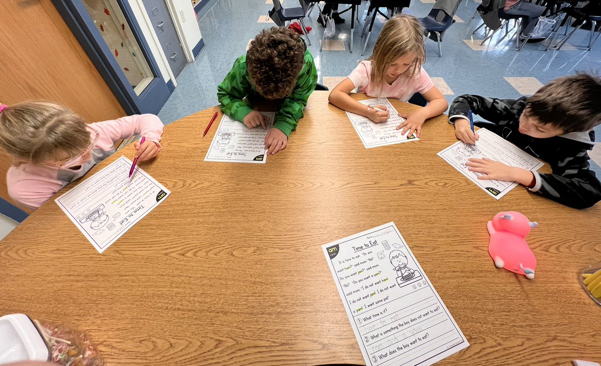 Learning all about the -am family! 🐏🍠