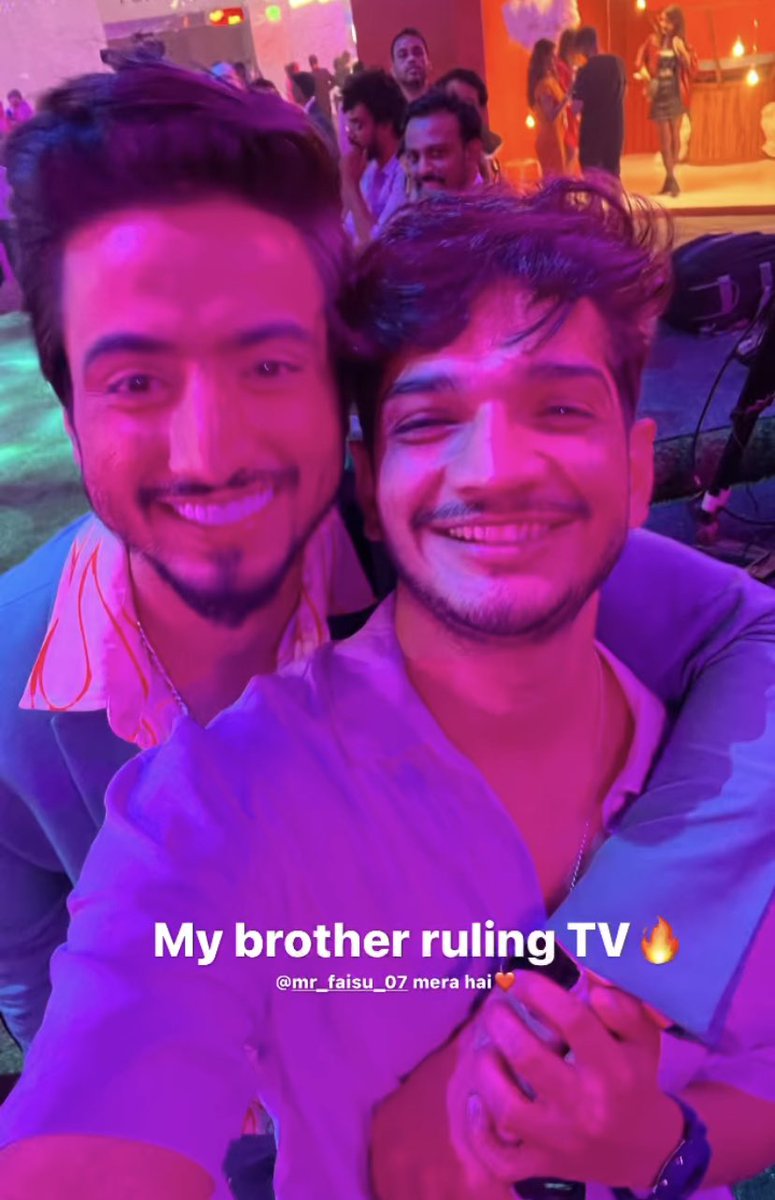 These two 🤭💕

#JannatZubairRahmani #faisusquad #MunawarFaruqui #FaisalShaikh #FaiNat