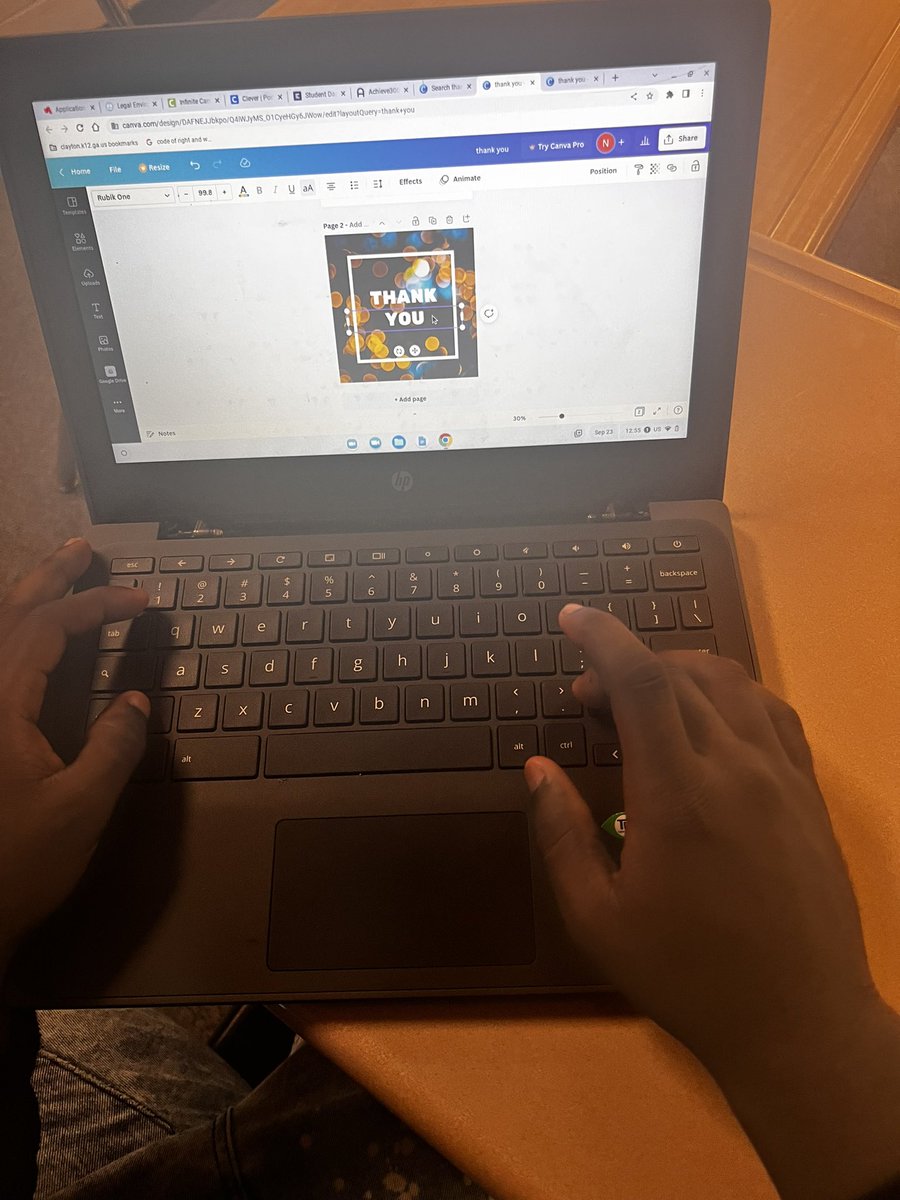 FBLAMMHS's tweet photo. Mundy’s Mill High School FBLA creating thank you cards to local firefighters, police officers, and EMT’s. 
#gafblaservicechallenge @georgiafbla https://t.co/V4mTn9N1G1