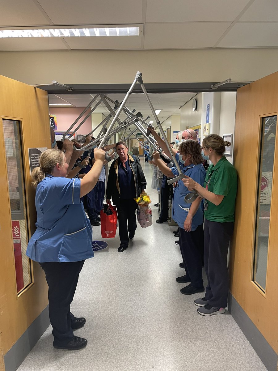 VAKendall14's tweet photo. ✨Here’s to Karen💙Our wonderful housekeeper who signed off today after 3️⃣4️⃣ years in the NHS @UHDBTrust Thank you for running a tight ship🙏Enjoy your retirement🍹we’ll miss you! Love Ward 206 @cbaddeley82 @Emma_L_18 @LauraFlint13 @LynseyHeald @AlisonR01544275 @TeamSurgeryUHDB https://t.co/PlvxaMZk1C
