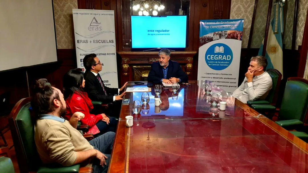 CEGRADArgentina's tweet photo. FIRMA DEL CONVENIO ENTRE EL CEGRAD Y EL ENTE REGULADOR DE AGUA Y SANEAMIENTO 

Firmamos un convenio marco con el Ente Regulador de Agua y Saneamiento (@infoerasok) con el objetivo de cooperar en actividades y proyectos de carácter técnico, formativo, cultural y educativo para https://t.co/hotEhYijvc