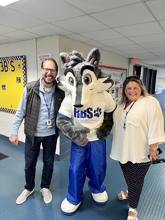 Roaring Brook School tweet media