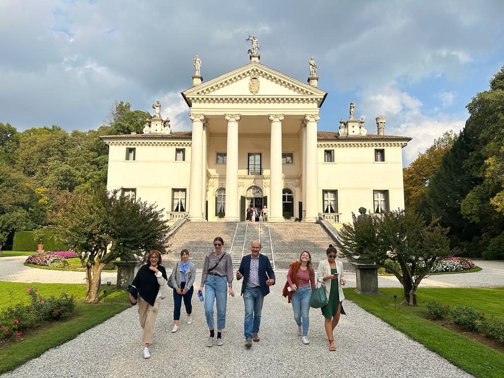 TheWineTipster tweet media