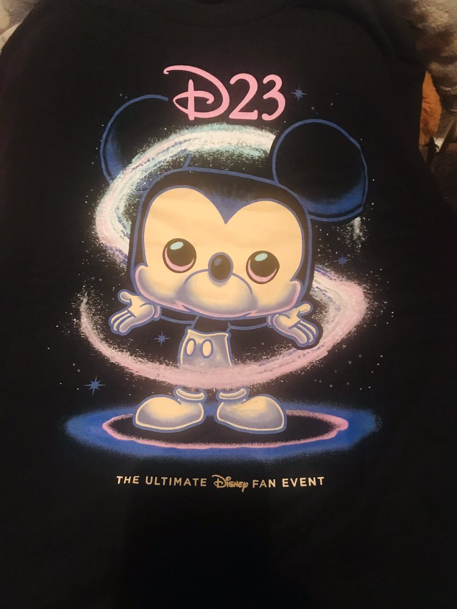 PateeSondra's tweet photo. Got the D23 / Funko exclusive T-shirt! Love that it’s double sided with Mickey and Funko Freddy #d23expo2022 #funko #collectables #DisneyExclusive #FanEvent https://t.co/KCpg1tu82m