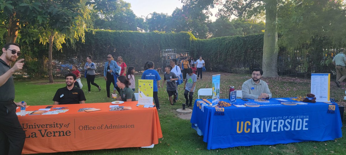 DrRebeccaPianta's tweet photo. After months of planning, our first @SantaAnaUSD College, Career, and Community Resource Fair was a success! It was magical seeing over 4000 students and families having a great time, while also learning about different colleges and careers. #SAUSDGraduateProfile @SAUSDCCR https://t.co/aLwIqBylma