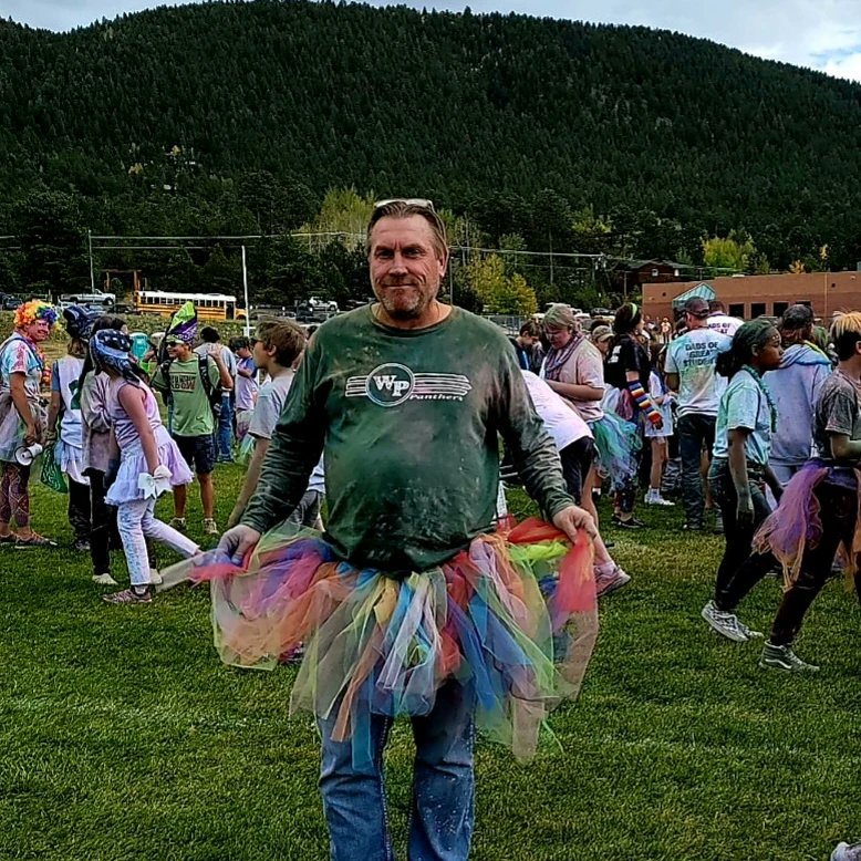 SecretSauceEDU's tweet photo. Finishing off a Friday the colorful way.
Color Run 2022 in the books. Who else has a Color Run in their school.
#bettertogether #TheSecretSauce #colorrun2022 #SchoolFun #jostensrenaissance #fourcornersrenregion https://t.co/zZTOjOguPe