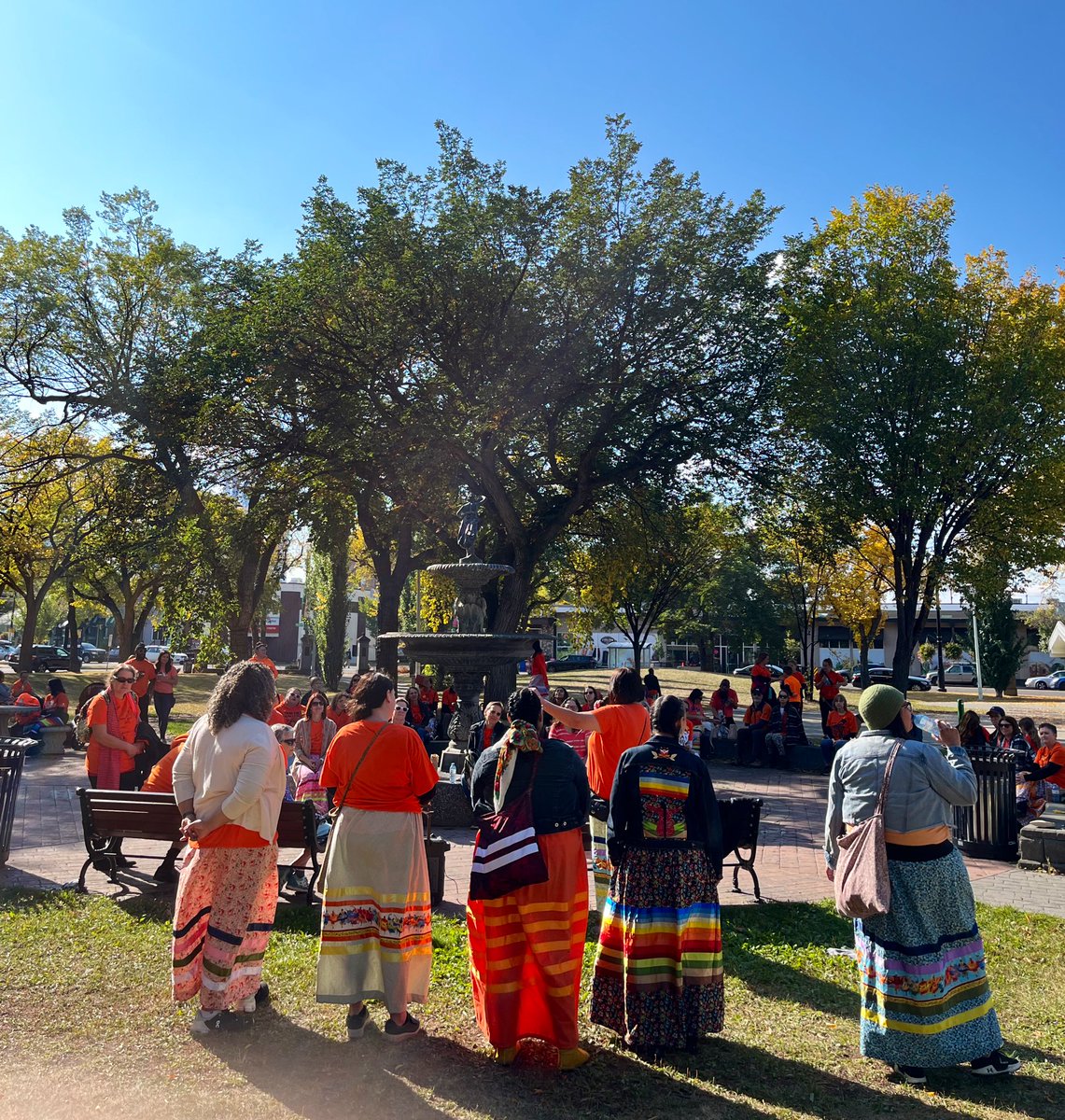 🧡 Thx to the Standing Together #OrangeShirtDay Walk organizers for creating such an inclusive & beautiful  space for all community members to gather & reflect on #NDTR2022. #EveryChildMatters