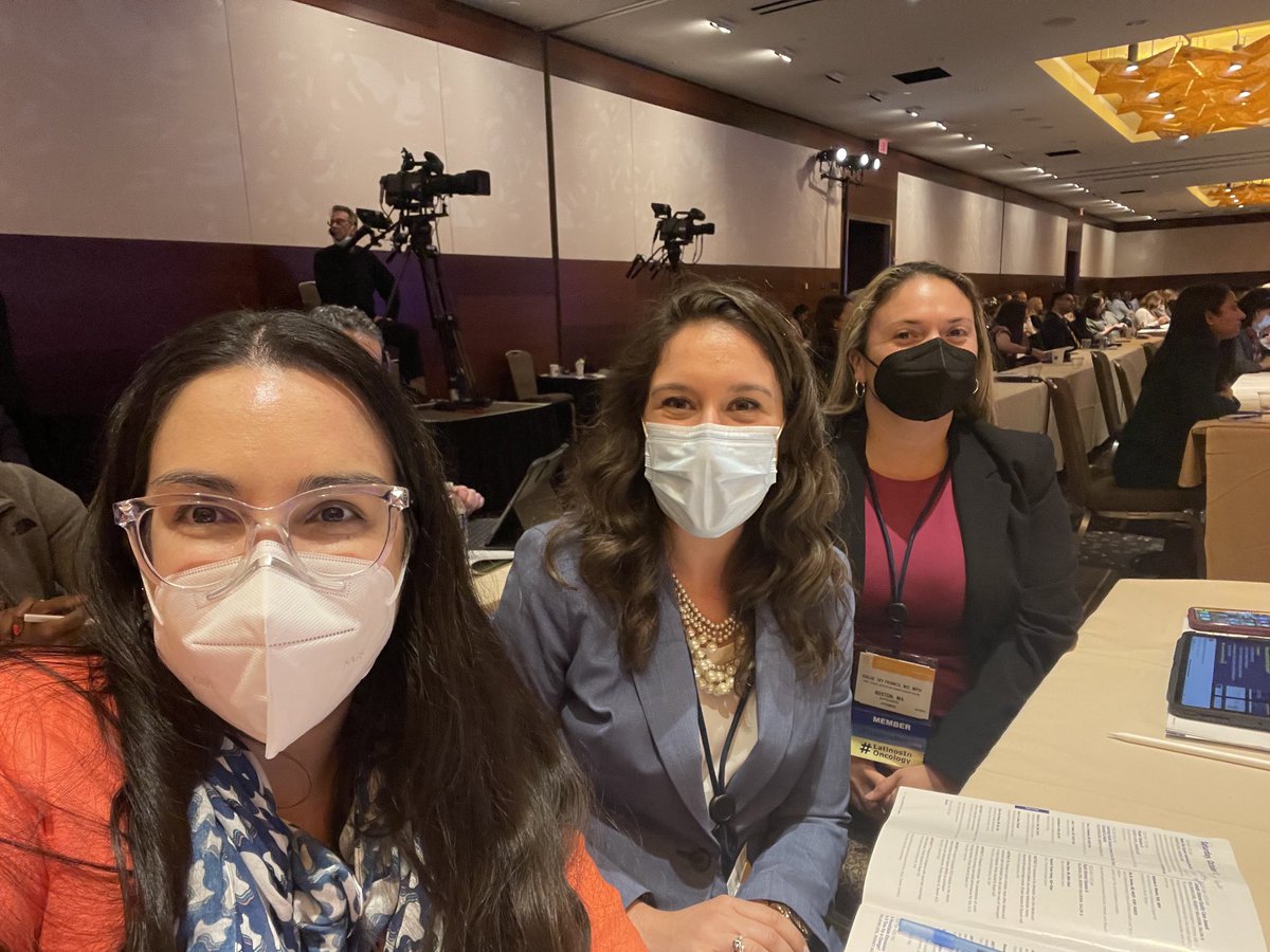 AnaVManana's tweet photo. Strong representation from #ASCOTrainee at #ASCOQLTY22 
So much fun conferencing with these 🌟 #WomenInMedicine 

In 📸 Dr ⁦@IvyRadOncMD⁩ faculty ⁦@BrighamWomens⁩ #radonc &amp; Dr ⁦@MEmmichDO⁩ fellow at ⁦@UConn⁩ currently in #job market for #lcsm &amp; #sarcoma https://t.co/iqGKngJ5Tw