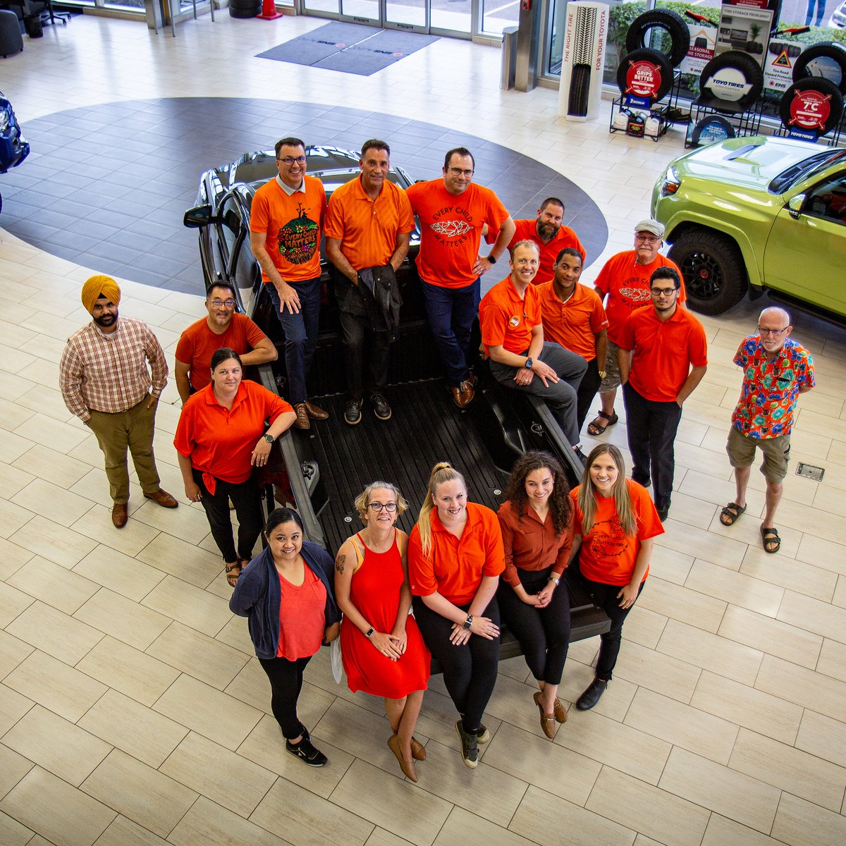 Ens_Auto's tweet photo. Today is Truth and Reconciliation Day. Many of our Ens Auto team members wore orange shirts to raise awareness of the history & continuing impact of residential schools in Canada.
π§‘π§‘π§‘
#EveryChildMatters #OrangeShirtDay #EnsAuto https://t.co/Si58tMxUFI