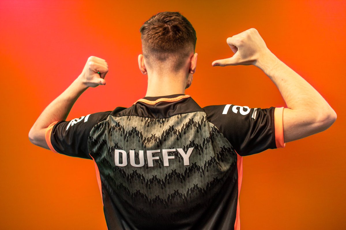 LOS DUFFY tweet media