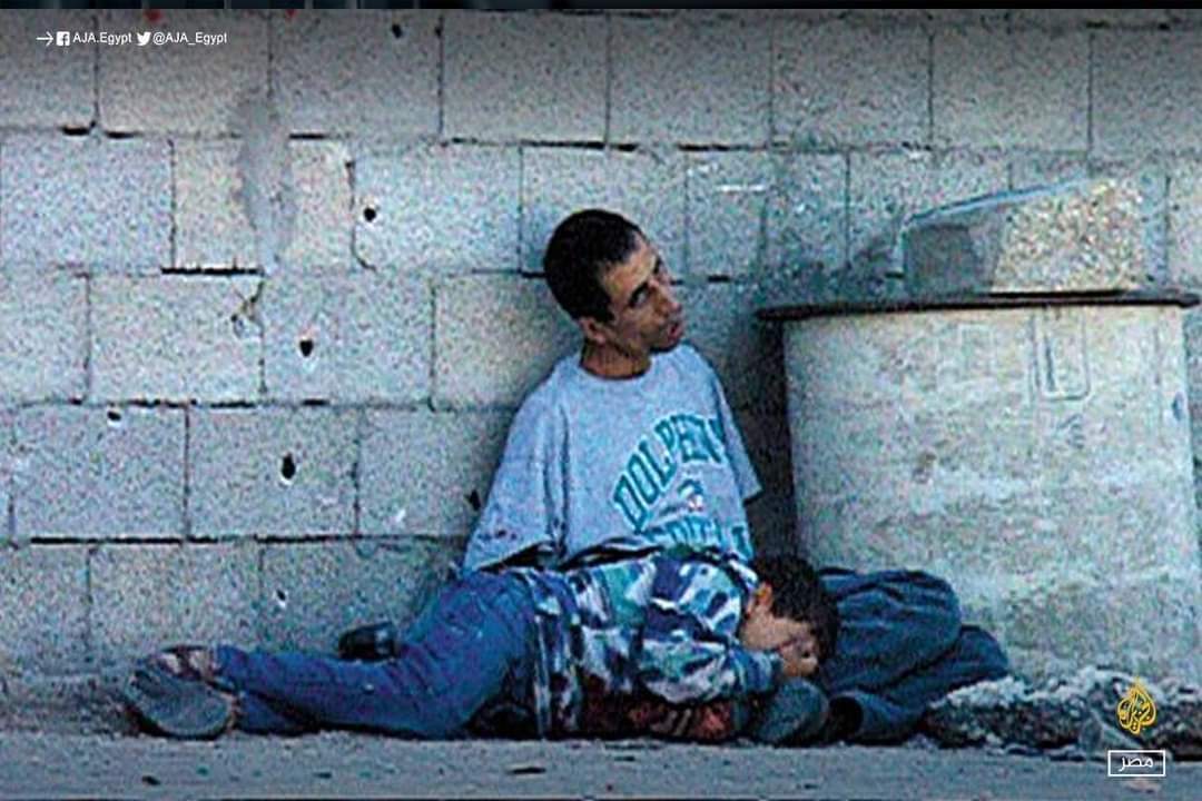 #NeverForget #NeverForgive
Today marks exactly 22 yrs since an israeli occupation forces brutally shot dead the child/ Mohammed Al Durra and his father injured during 2000 Intifada..
#IsraeliCrimes
#StopArmingIsrael