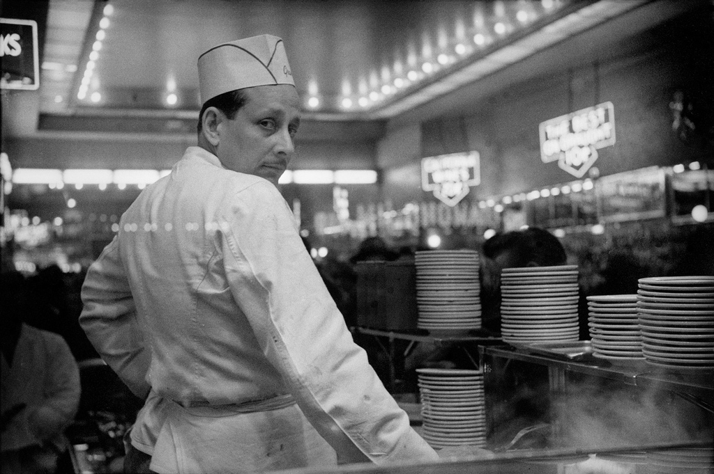 Grant's Counter Man, 1974 by Harold Feinstein (<a href="/HaroldFeinstein/">Harold Feinstein Archive</a>)

A short order cook at Grant's Cafeteria in Times Square looks out the window over his shoulder, New York, 1974.

From issue 3 of Framelines street photography magazine

#streetphotography