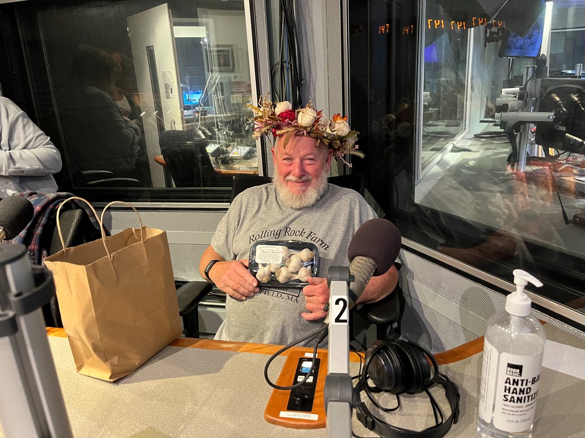 Ray Graf (@raygraf) on Twitter photo It’s possible that today’s <a href="/WAMCVoxPop/">WAMC Vox Pop</a> garlic show is going to be off the rails. Pictured:Tony Carlotto, who is not wound very tight. It’s possible that today’s <a href="/WAMCVoxPop/">WAMC Vox Pop</a> garlic show is going to be off the rails. Pictured:Tony Carlotto, who is not wound very tight.