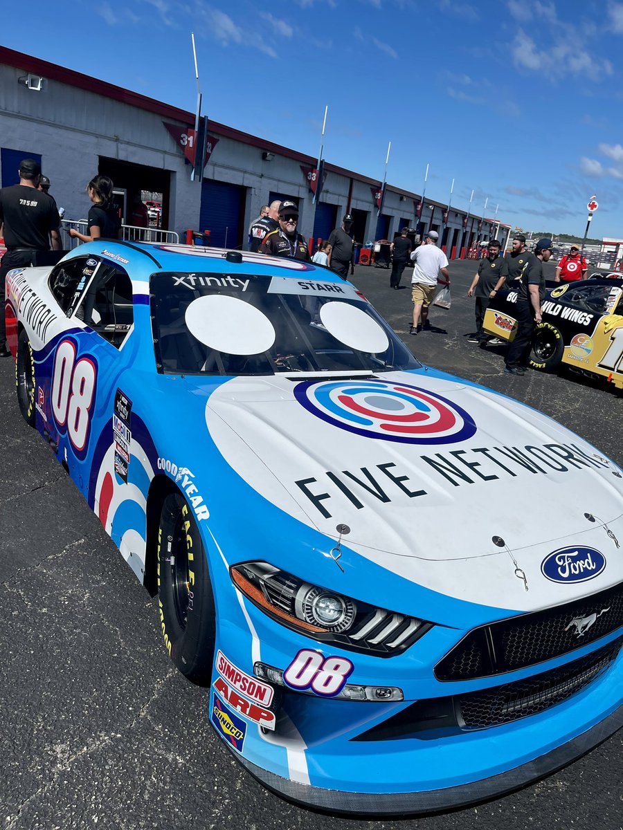 Here at <a href="/TALLADEGA/">Talladega Superspeedway</a> getting our #08 @FIVEMentor Ford Mustang ready to qualify tonight at 5:30 pm ET! 

<a href="/SSGLR0708/">SS GreenLight Racing</a> | #Sparks300