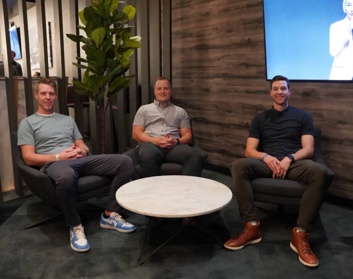 TechBuzzUtah's tweet photo. Basketball legend @jimmerfredette joins Alex Bean and McKay Dunn as a partner at Tandem Ventures.
Read the story on TechBuzz: https://t.co/EpitfiqQma
#utahtech #utahbusiness #utahventurefund #vcfunding #newvcfund https://t.co/V91hzZP8d6