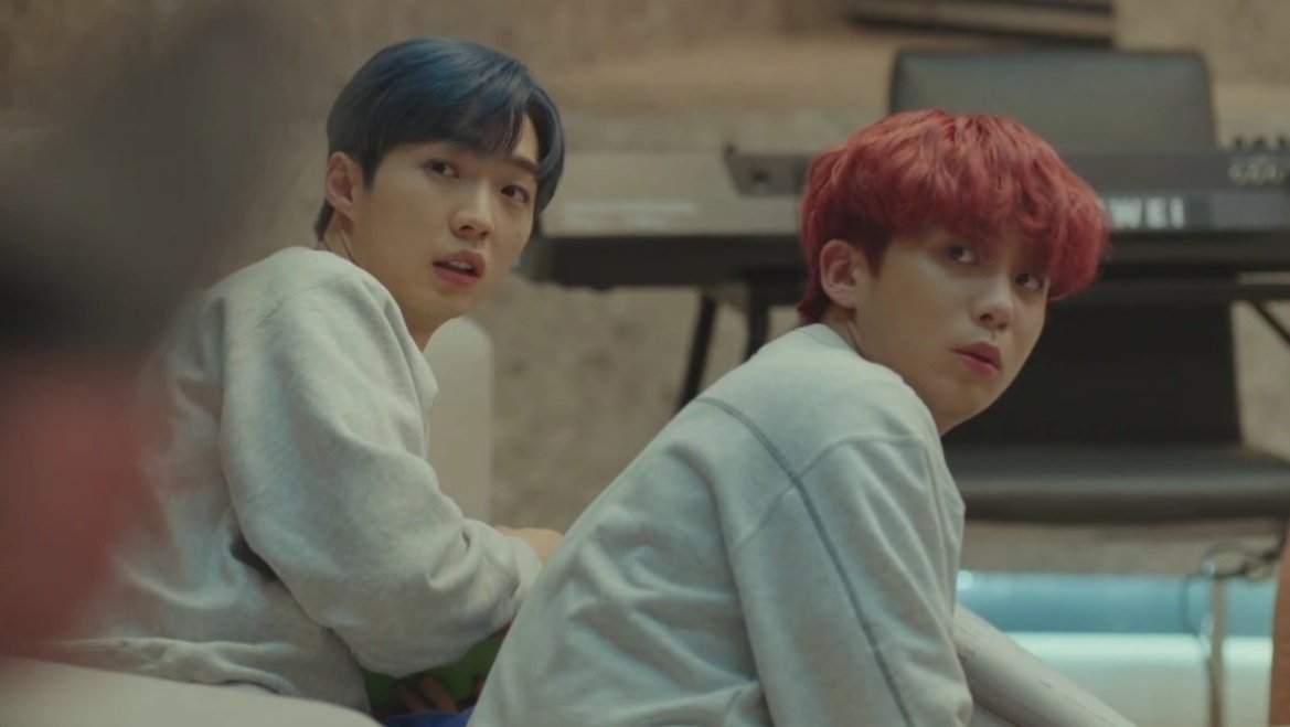 geonbaeee's tweet photo. was watching sam smith unholy mv that just released and i think i spotted shax dojin (yuri park) https://t.co/nc9PN4YEi0