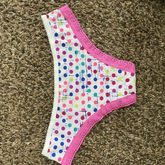 Ariana Marie panty by @MsArianaMarie https://t.co/U5nKrwMvp2 Find it on #ManyVids! https://t.co/hvIo