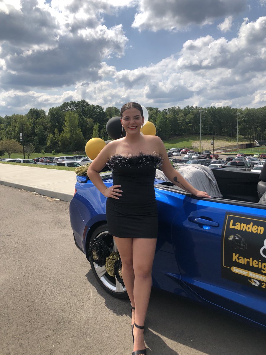 It’s Senior Night!  Come out to the football game tonight to celebrate Karleigh Bayer!  We will perform at halftime!  Go Tigers!