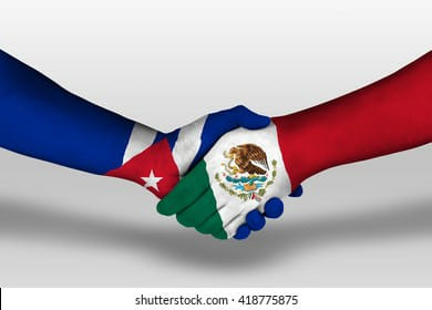 ValdesArtemisa's tweet photo. Agradece #Cuba 🇲🇽 solidaridad ofrecida,llegan dos  aviones procedentes de #México con material eléctrico destinado a la recuperación de la provincia de Pinar del Río. 
#FuerzaPinar 
#PCC https://t.co/tUbFfHZWQv