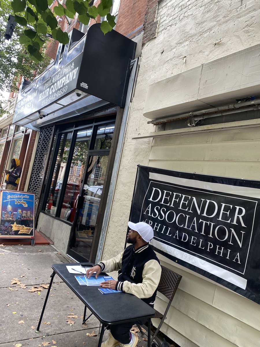 PhillyDefenders's tweet photo. #weouthere TODAY: uptown at Philadelphia Hair Co. providing #expungements and info on this LAST DAY to apply for @BoardOfPardons Marijuana Pardon Project! We’re here till 4, come on out! @celeste_trusty https://t.co/OUJiNm8sj6