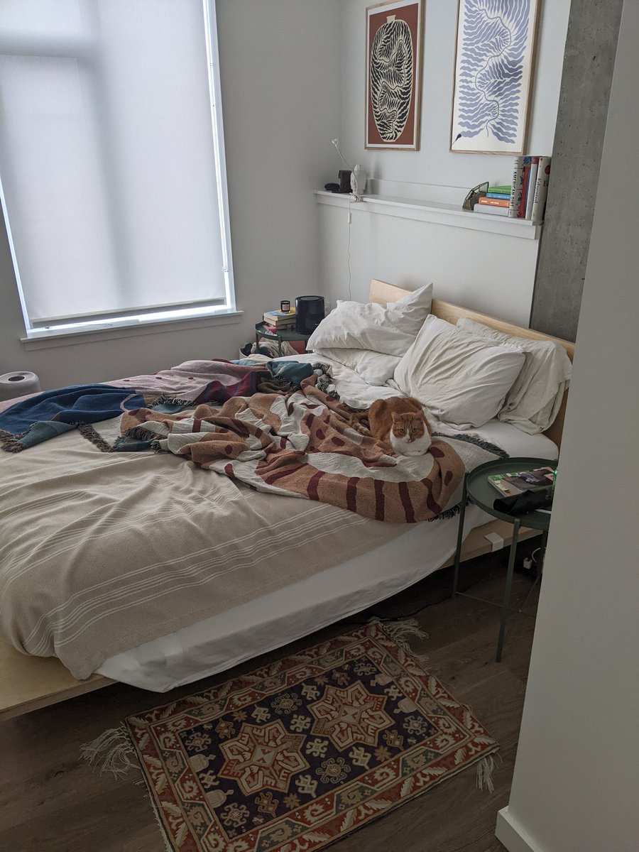 danggoodcode's tweet image. Jeff stays in bed until lunch like an angsty teenager