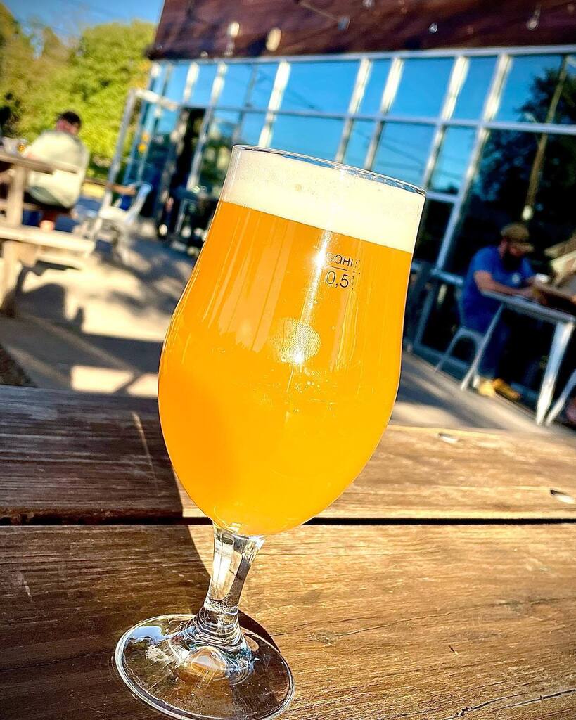 Cheers to the weekend, Allies! Grab a couple pints with us on the patio before the music starts up at <a href="/secondbellfest/">Second Bell Knox</a>! This festival is right here in our neighborhood at Suttree Landing Park. See you soon! 😎🎶 instagr.am/p/CjI70Wwu7wS/