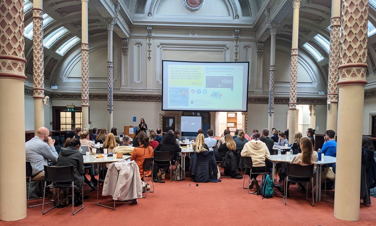 Sara McQuinn tweet media