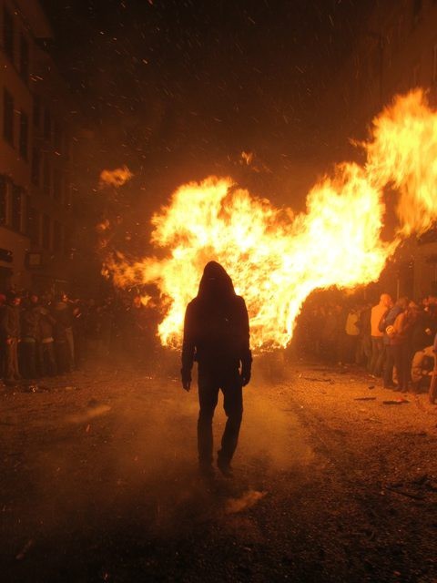 Fafelifaaa's tweet photo. But I've heard one on you, now I'm gonna make your head burn

#OpIran 
#MahsaAmini 
#مهسا_امینی https://t.co/oQt0Hgms2j