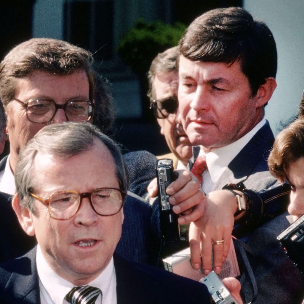 Former <a href="/CBSNews/">CBS News</a> correspondent Bill Plante dead at 84, he was one of the longest-serving White House journalists. I made this of him and Howard Baker there in '83. What a pro. Love to Bill's wife Robin Smith &amp; family. <a href="/szirinsky/">Susan Zirinsky</a> <a href="/CBSWalsh/">Mary Walsh</a> <a href="/MajorCBS/">Major Garrett</a> <a href="/davidb383/">david burnett</a> <a href="/ccwhip/">Chris Whipple</a> <a href="/BeschlossDC/">Michael Beschloss</a>
