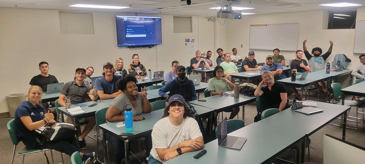 MentallyPerform's tweet photo. Really enjoyed chatting with the students in the @CbuSpp program last night on Zoom! They had great questions and the conversation was awesome!

Thank you for the invitation @Lauren__Hess ! 🫡 https://t.co/GaFU0GKCRN