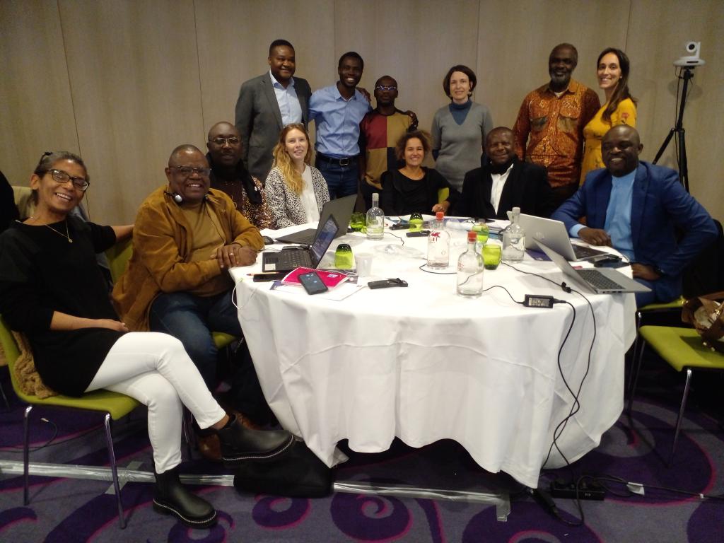 makfern1's tweet photo. Civil society calls for a dialogue between forested countries and the #EU on #deforestation rules and demands renewed support for #VPAs @Fern_NGO @alexjbenjamin @wlvcidt @EIAEnvironment @MarieValleeWRI @ogfrdc @RPDH7 @JustineGuiny @Forest4dev @CivicResponse @ecocareghana https://t.co/6KFbU0QCiP