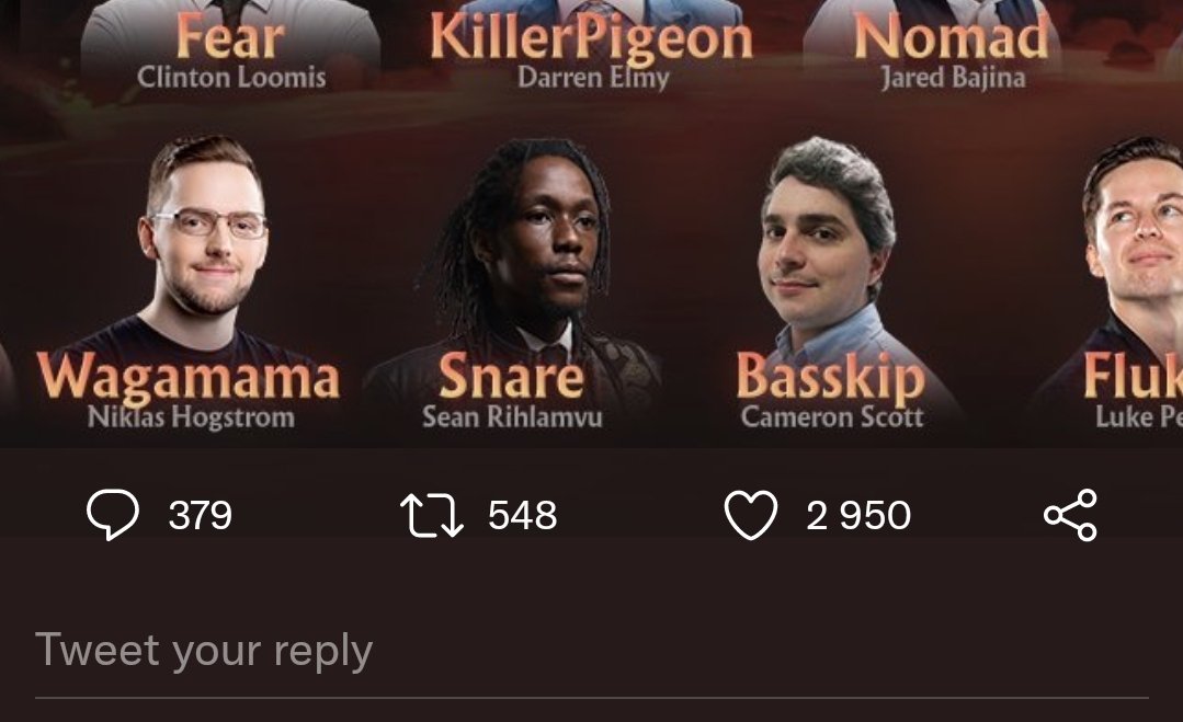 Can we just take a moment for this man @Snaregrodamus Ti English talent