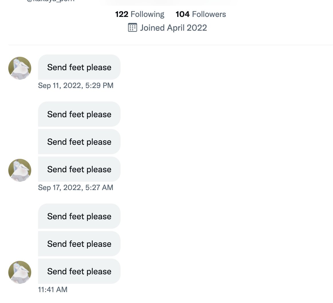 luna_exx's tweet photo. do you think they want feet? https://t.co/YqWWdLvtAx