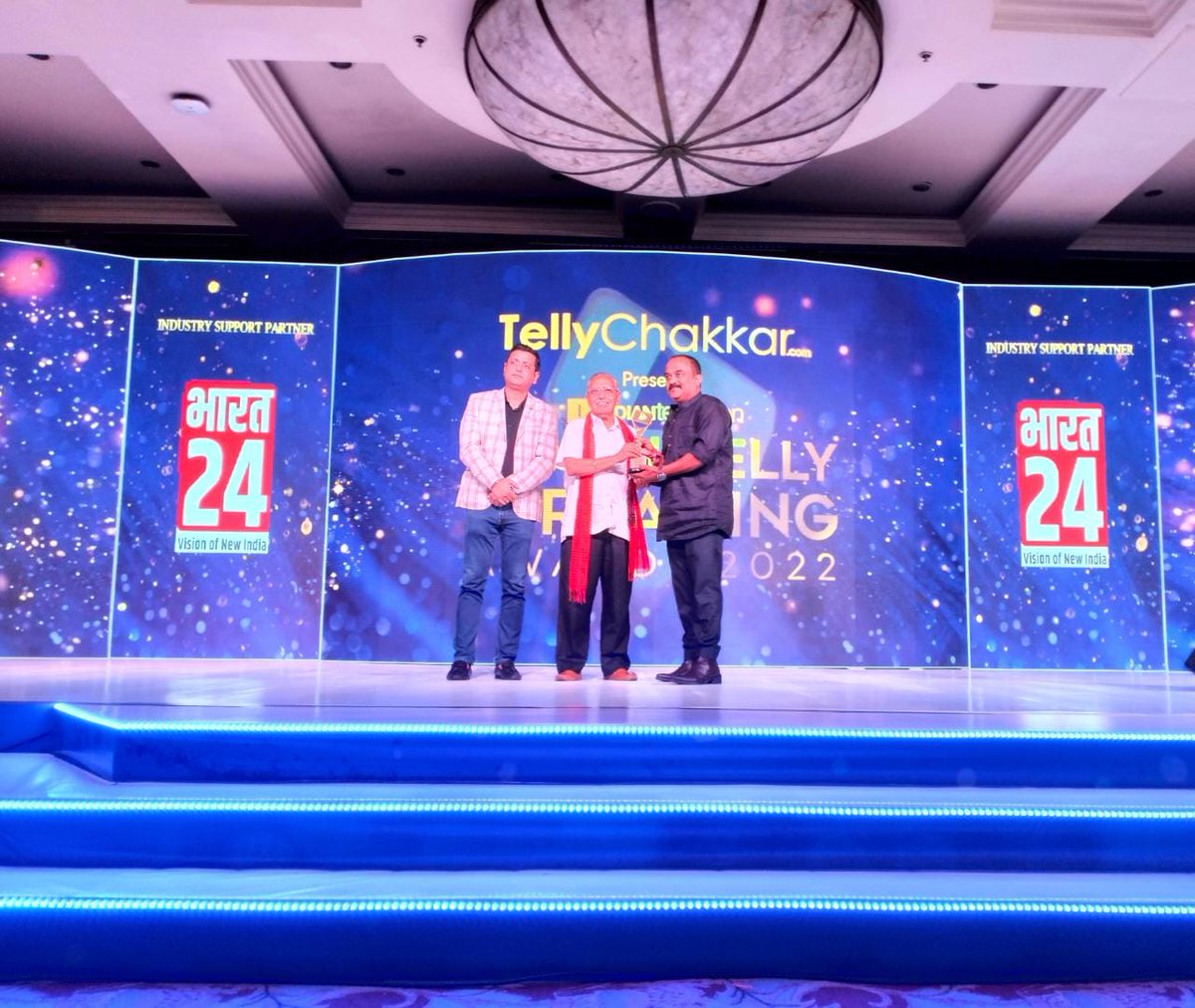 ITVNewz's tweet photo. We Extend our Heartfelt Congratulations to @JaniRagi for Winning the Best Supporting Actor Award (Regional Series) For Vitthal Teedi (@ohogujarati ) at #ITSA2022 Presented By #JagdishChandra &amp; @Manojjagyasi https://t.co/gjHz9Ch9JB