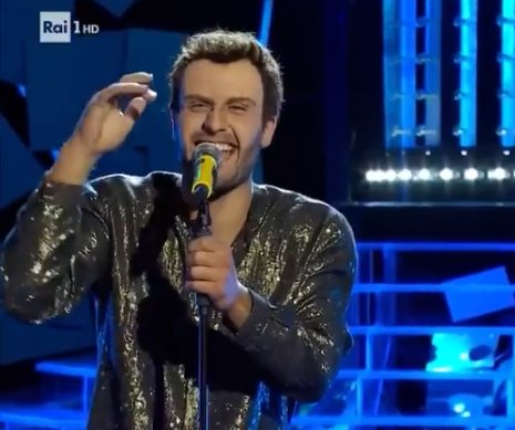 Merly90684734's tweet photo. Stasera  inizia Tale e quale show  e io non posso  non pensare  al anno scorsso  con Pier. Che ricordi, emozioni che bel periodo. "Quante ne abiamo  passate, e quante  ne passeremo" cit.  Sempre  con voi  ragazzi in tutte le vostre  avventure  💪🍀🤞#prelemi https://t.co/ggMiXpl5pr