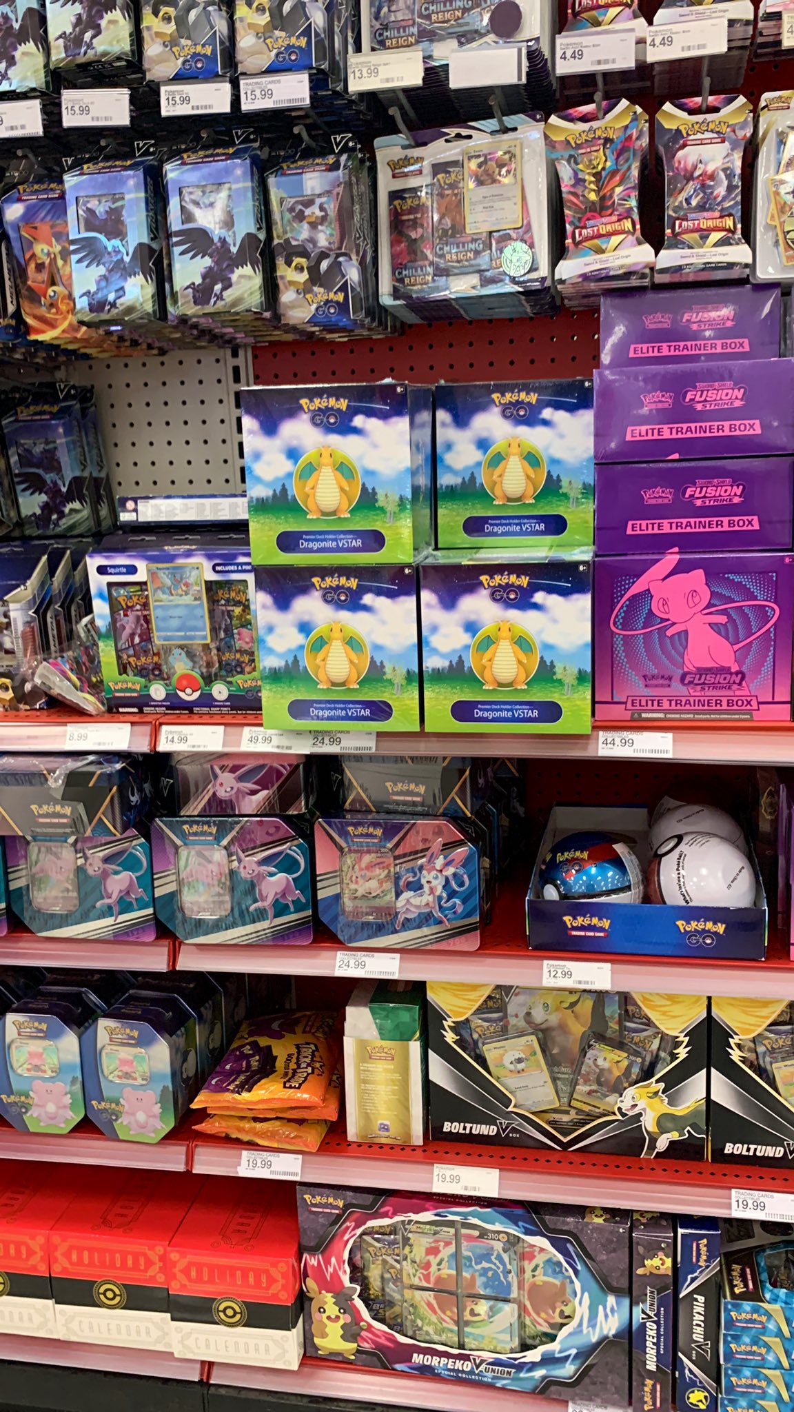 Pokemon TCG Restocks & News on Twitter "Spotted the Dragonite VSTAR