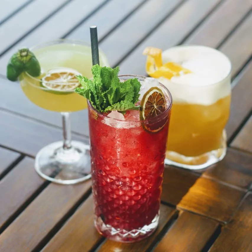 tapasibiza's tweet photo. Start the weekend well with a house cocktail or two... 

#weekend #tapasibiza #tapas #ibiza #hiddengem #cocktails #housecocktails #creativecocktails #tgif #ibizarestaurant #makingmemories #goodfood #madewithlove #destinationrestaurant #sanantonio #homemade #creativedining https://t.co/gzrUvDA52k