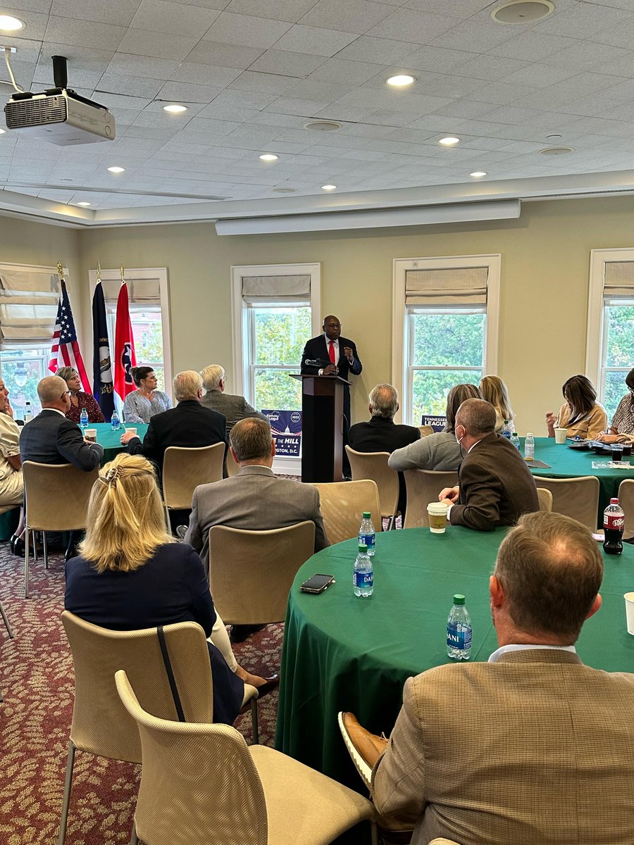 TNCULeague's tweet image. As we head home from D.C., we are grateful for policymakers who are helping us build financially healthier lives for Tennesseans! Thanks @kylehauptman, @Rodney_e_hood, @repandybarr, and @repjohnrose.